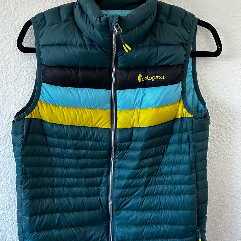 Cotopaxi Teal and Yellow Puffer Vest